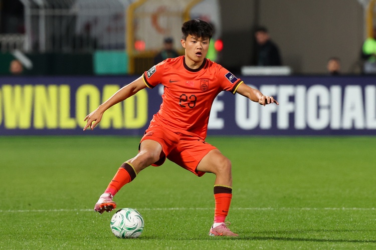 开云体育在线-【体坛独家】海港标王价锁定U23新星 4日已现身上海