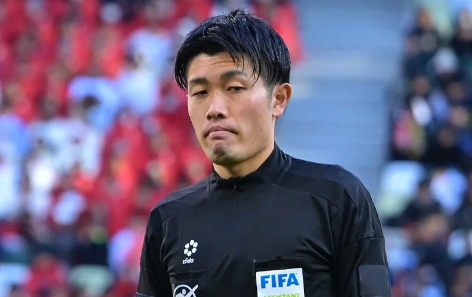 足球家族，日本国脚安藤智哉的哥哥晋升为国际级助理裁判